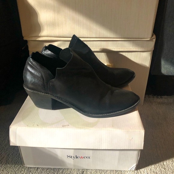 ANTHROPOLOGIE / KELSI DAGGER Brooklyn Kenmare Ankle Booties - BLACK - Size 9.5 - Picture 1 of 6
